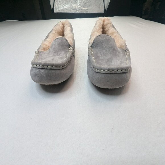 Ugg Ansley Light Grey Gray Shearling Lined Moccasin Shoe English & Arabic - Picture 3 of 14